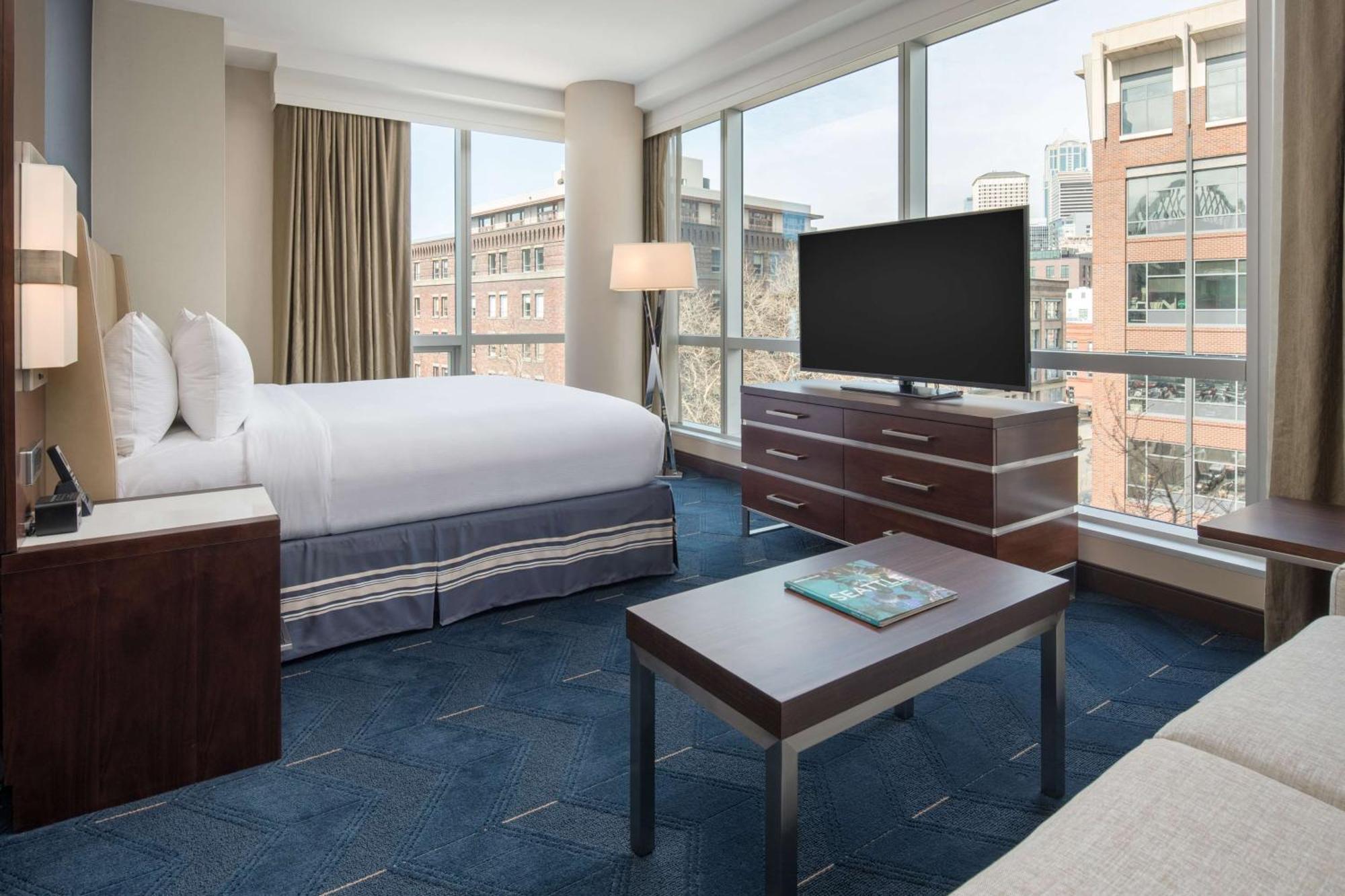 Embassy Suites By Hilton Seattle Downtown Pioneer Square מראה חיצוני תמונה