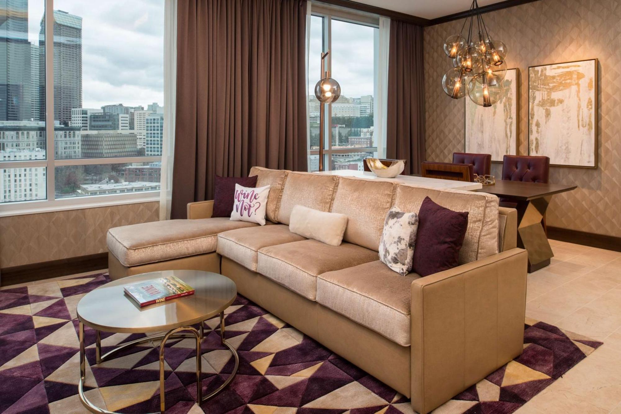 Embassy Suites By Hilton Seattle Downtown Pioneer Square מראה חיצוני תמונה