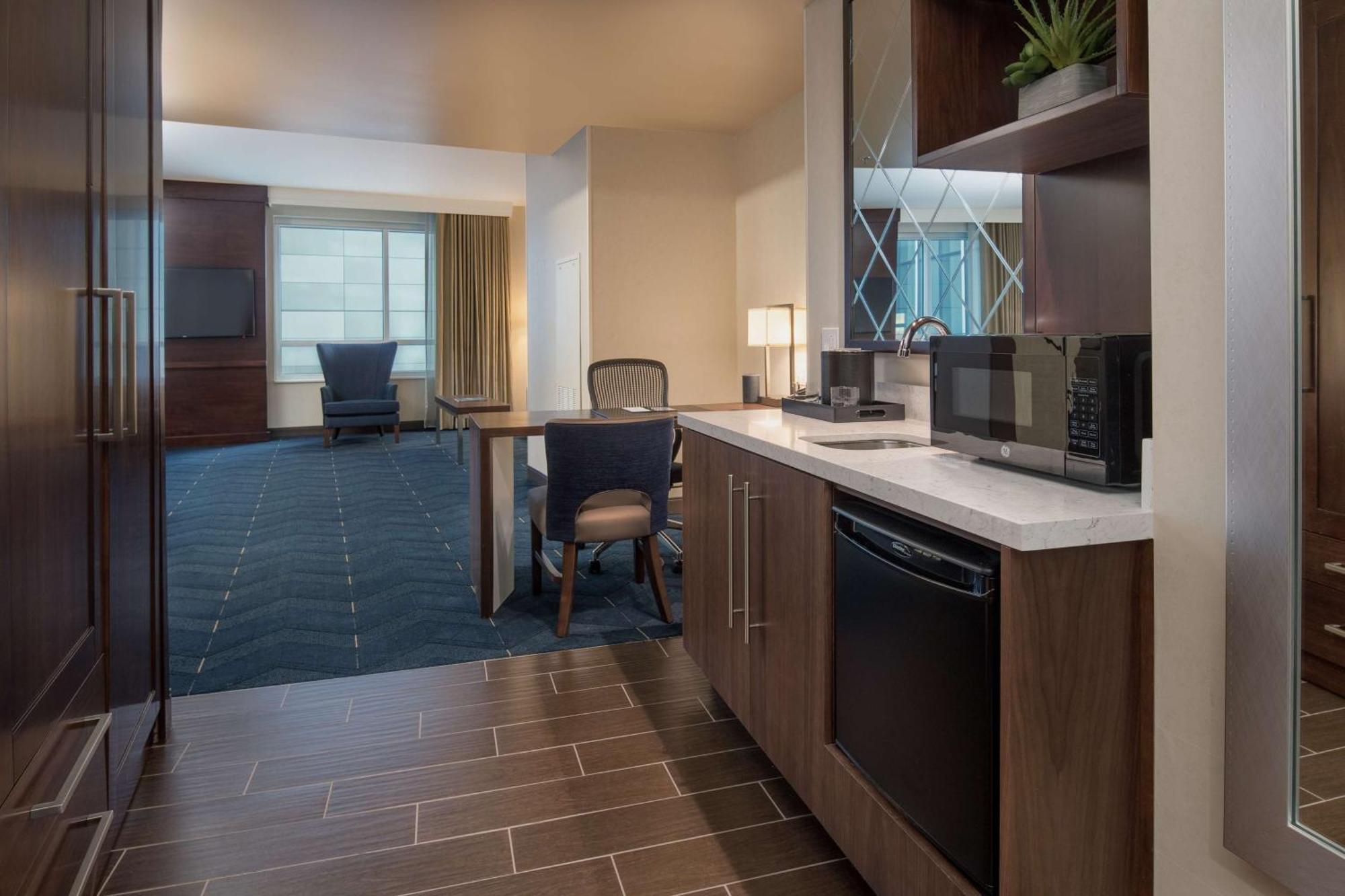 Embassy Suites By Hilton Seattle Downtown Pioneer Square מראה חיצוני תמונה