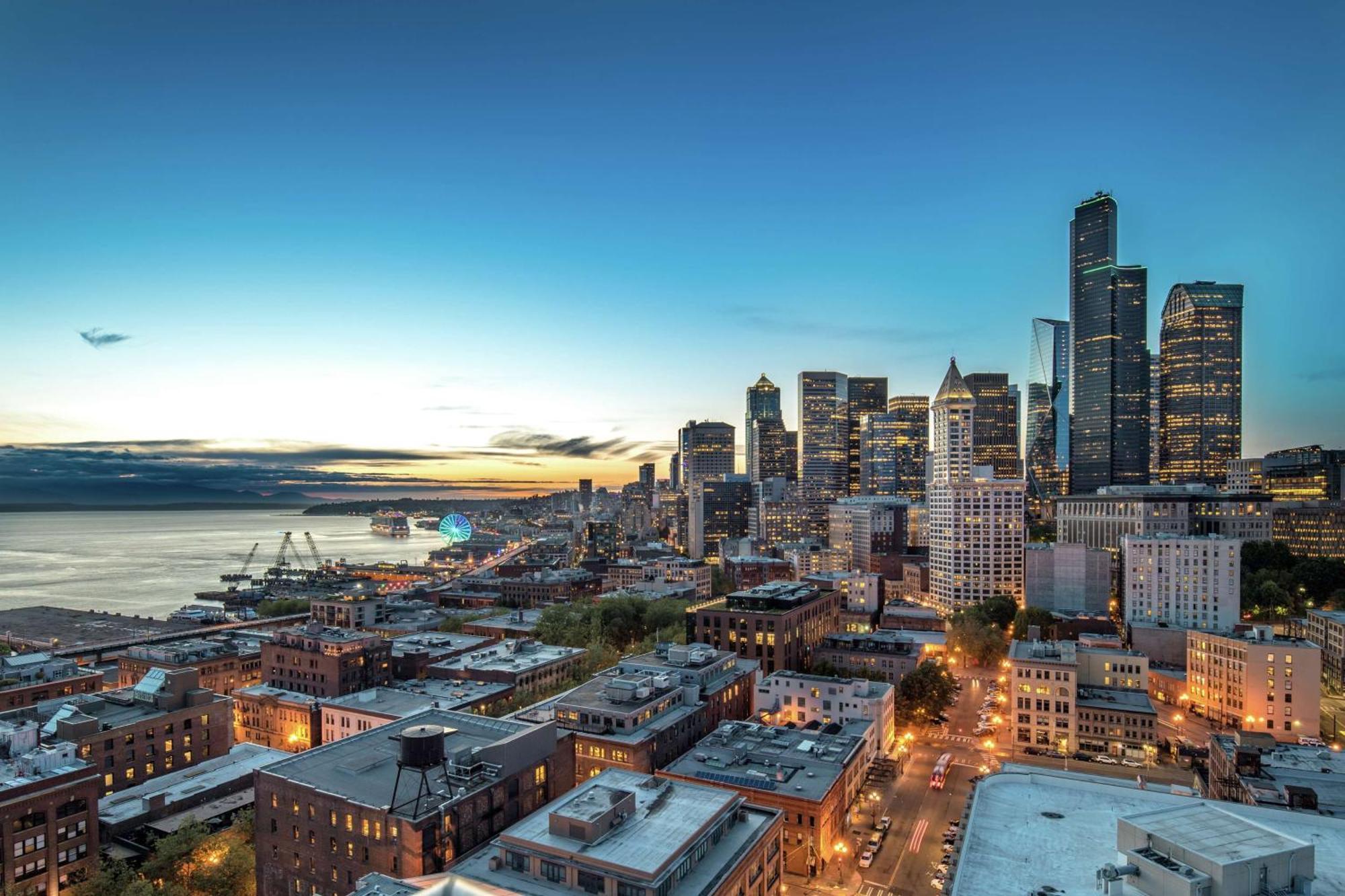 Embassy Suites By Hilton Seattle Downtown Pioneer Square מראה חיצוני תמונה